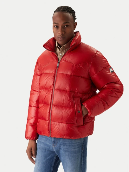 Zdjęcie produktu Tommy Jeans Kurtka zimowa Western DM0DM22286 Czerwony Regular Fit