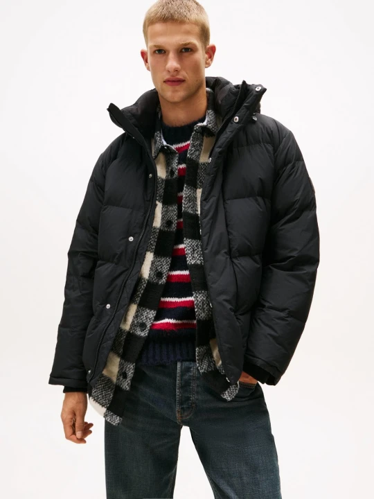 Zdjęcie produktu Tommy Jeans kurtka puchowa Mężczyźni Sztuczne włókno czarny