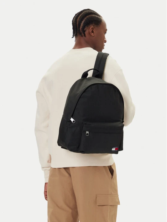 Zdjęcie produktu Tommy Jeans Plecak Tjm Ess Daily Dome Backpack AM0AM13726 Czarny