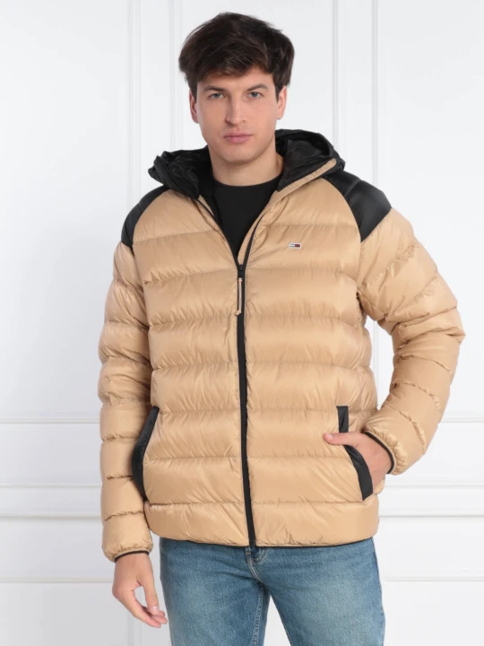 Zdjęcie produktu Tommy Jeans Puchowa kurtka LIGHT DOWN | Regular Fit brązowy