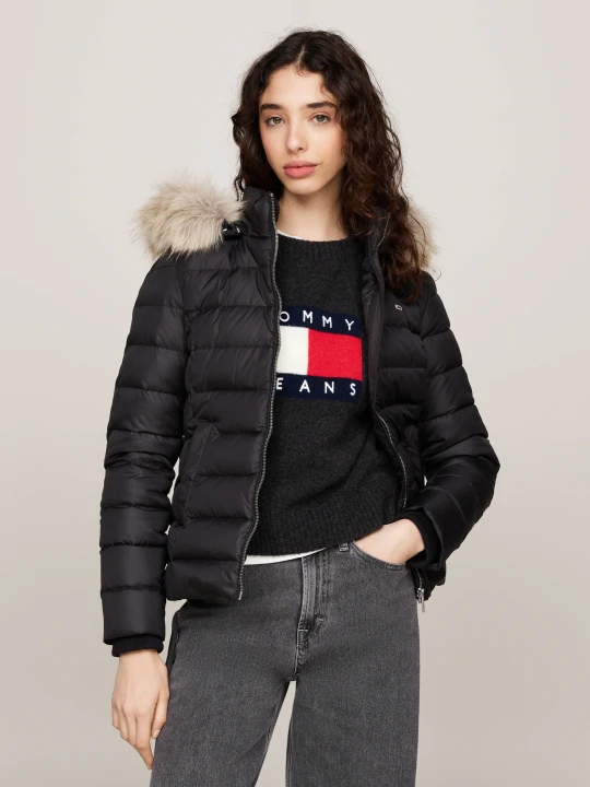 Zdjęcie produktu Tommy Jeans Puchowa kurtka | Slim Fit czarny