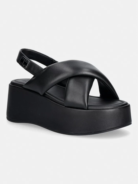 Zdjęcie produktu Tommy Jeans sandały na platformie damskie skórzane TJW PADDED STRAPS WEDGES czarny