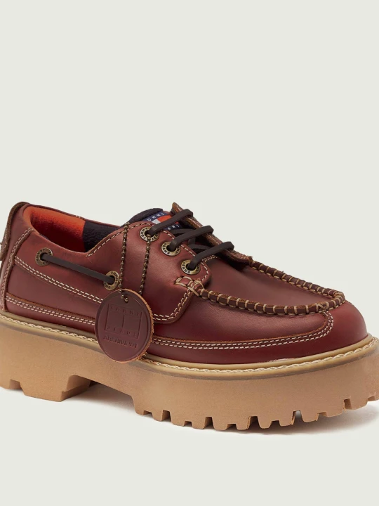Zdjęcie produktu Tommy Jeans Skórzane loafersy ARCHIVE ''01 bordowy