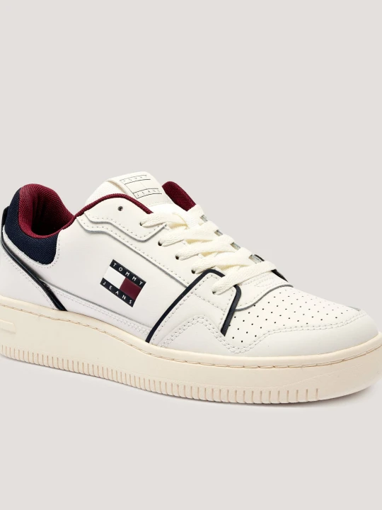 Zdjęcie produktu Tommy Jeans Skórzane sneakersy RETRO BASKET biały