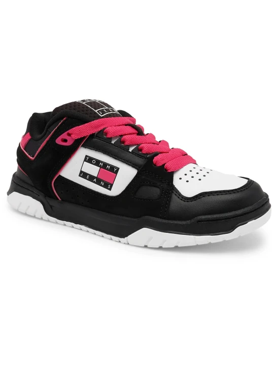 Zdjęcie produktu Tommy Jeans Skórzane sneakersy WMN SKATE LOW czarny