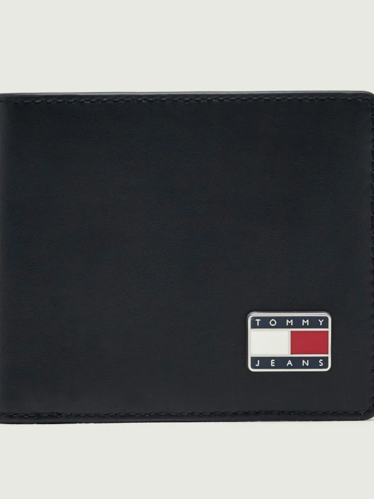 Zdjęcie produktu Tommy Jeans Skórzany portfel Heritage czarny