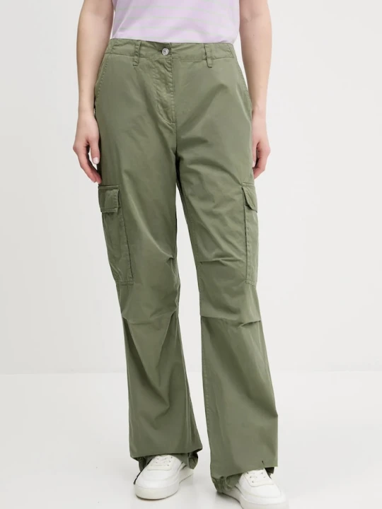 Zdjęcie produktu Tommy Jeans spodnie zielony