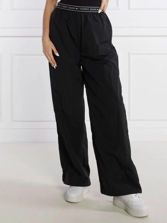Zdjęcie produktu Tommy Jeans Spodnie BAGGY TAPING | Loose fit czarny