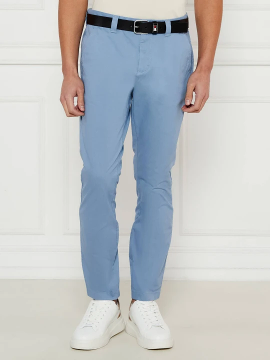Zdjęcie produktu Tommy Jeans Spodnie chino Austin | Slim Fit błękitny