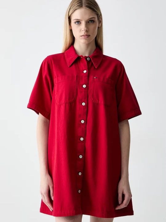 Zdjęcie produktu Tommy Jeans sukienka koszulowa bawełniana czerwony