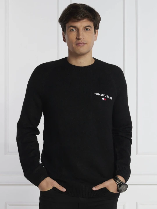 Zdjęcie produktu Tommy Jeans Sweter RAGLAN | Regular Fit czarny