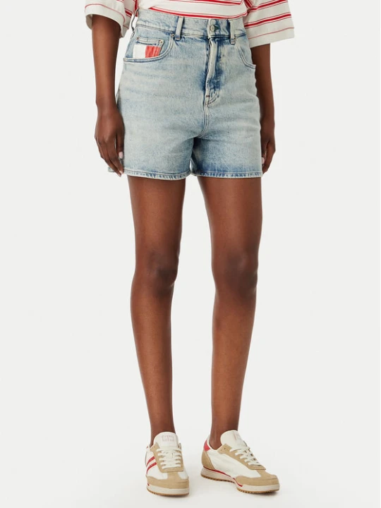 Zdjęcie produktu Tommy Jeans Szorty jeansowe DW0DW22893 Niebieski Mom Fit