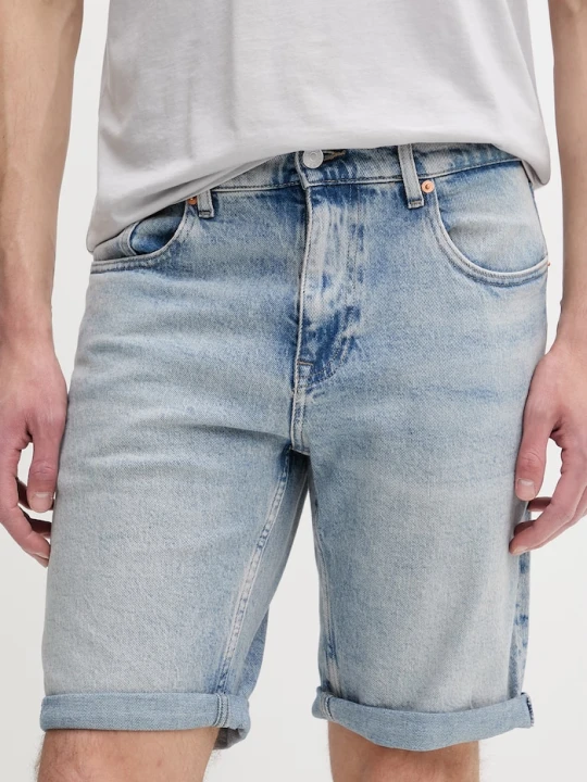 Zdjęcie produktu Tommy Jeans szorty męskie jeansowe niebieski