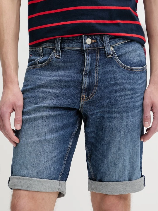 Zdjęcie produktu Tommy Jeans szorty męskie jeansowe granatowy