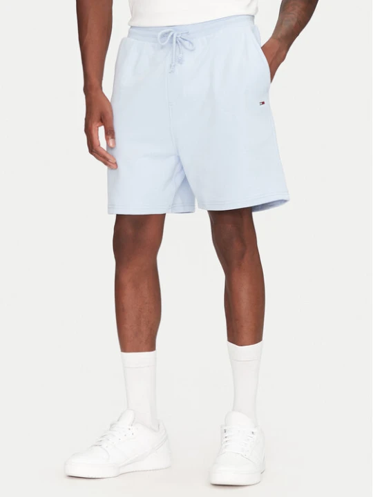 Zdjęcie produktu Tommy Jeans Szorty sportowe Entry GraphicDM0DM21369 Błękitny Regular Fit Niebieski jasny