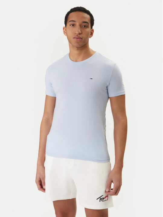 Zdjęcie produktu Tommy Jeans T-Shirt DM0DM20363 Błękitny Slim Fit Niebieski jasny