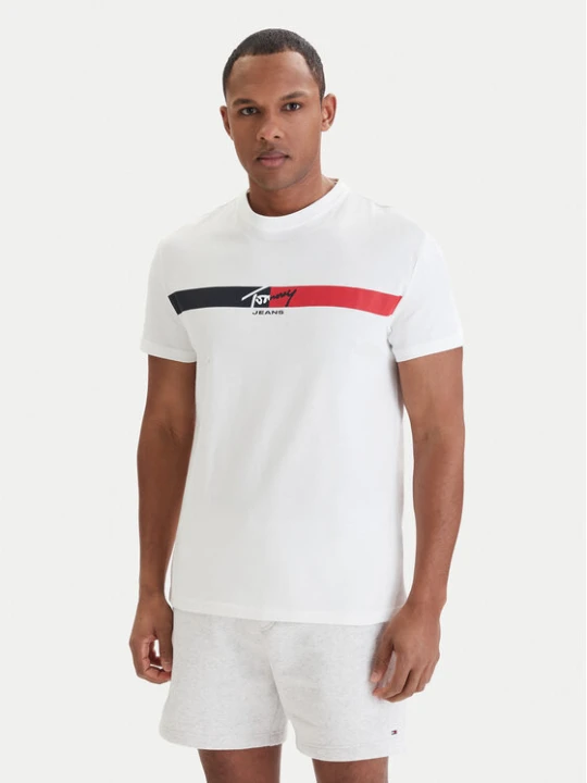 Zdjęcie produktu Tommy Jeans T-Shirt DM0DM22539 Biały Regular Fit