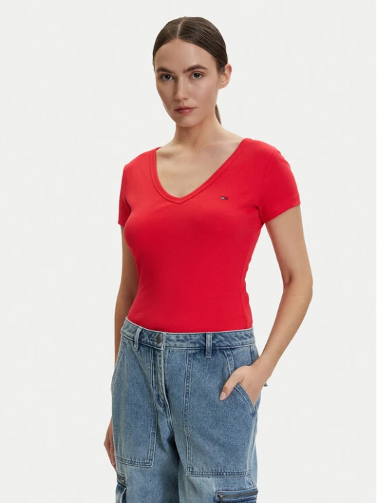 Zdjęcie produktu Tommy Jeans T-Shirt DW0DW17385 Czerwony Slim Fit