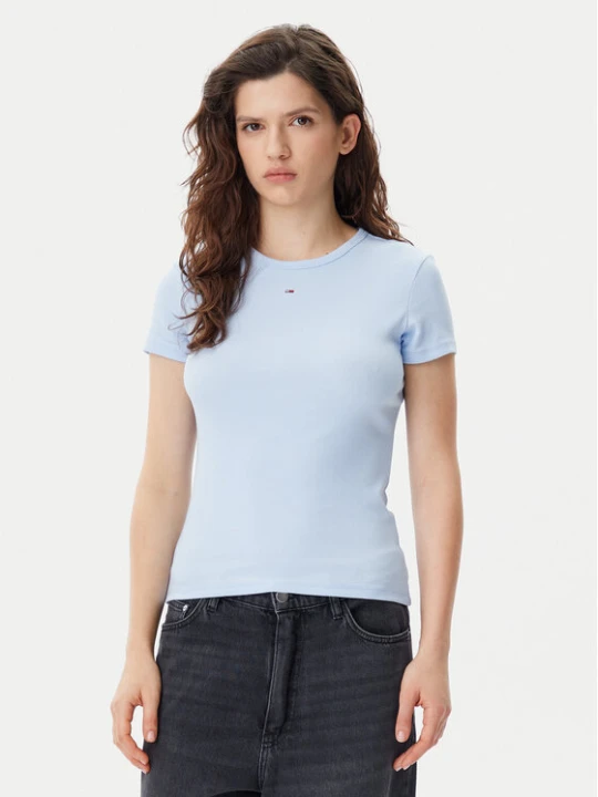 Zdjęcie produktu Tommy Jeans T-Shirt Essential DW0DW17383 Błękitny Slim Fit Niebieski jasny