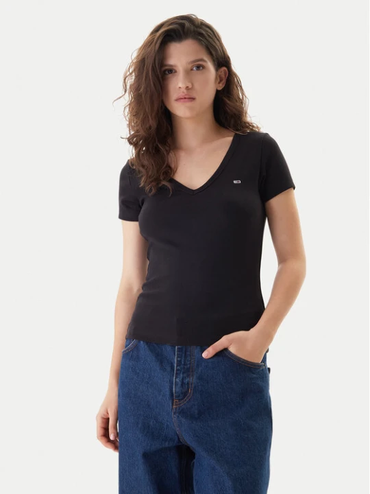 Zdjęcie produktu Tommy Jeans T-Shirt Essential DW0DW17385 Czarny Slim Fit