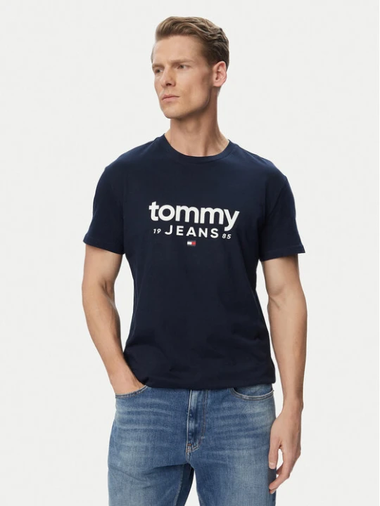 Zdjęcie produktu Tommy Jeans T-Shirt Graphic DM0DM23376 Granatowy Slim Fit