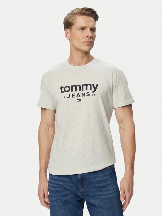 Zdjęcie produktu Tommy Jeans T-Shirt Graphic DM0DM23376 Szary jasny Slim Fit