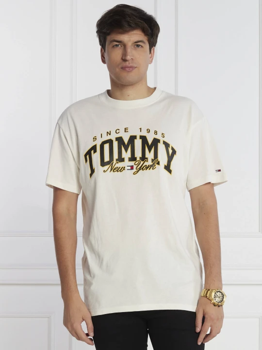 Zdjęcie produktu Tommy Jeans T-shirt LUXE VARSITY | Relaxed fit biały