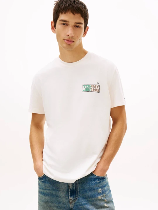 Zdjęcie produktu Tommy Jeans T-shirt | Regular Fit ecru