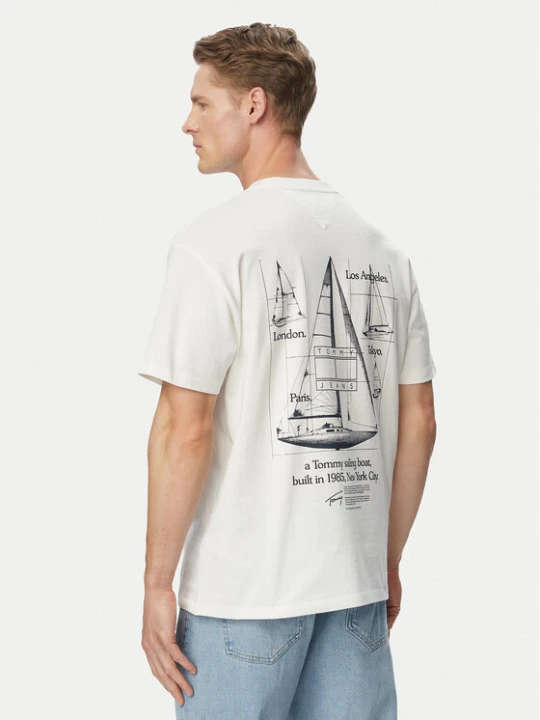 Zdjęcie produktu Tommy Jeans T-Shirt Sailboat DM0DM23184 Biały Regular Fit