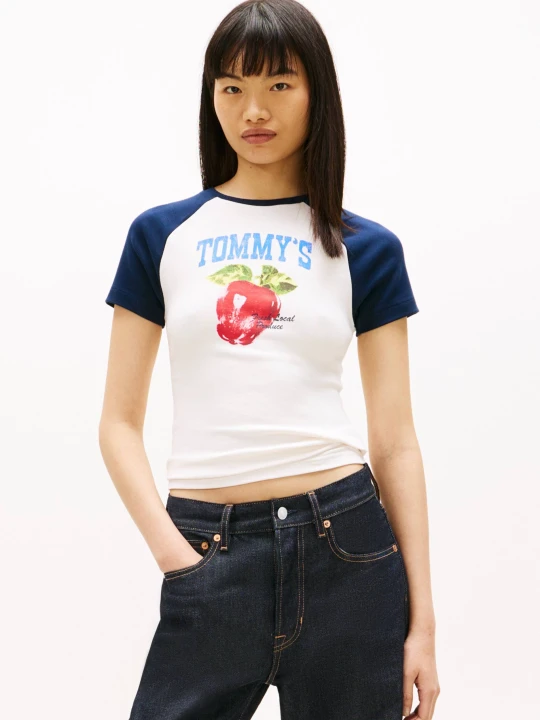 Zdjęcie produktu Tommy Jeans T-shirt | Slim Fit ecru
