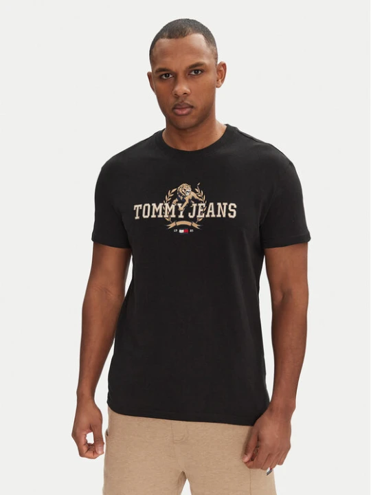 Zdjęcie produktu Tommy Jeans T-Shirt Varsity DM0DM20818 Czarny Regular Fit