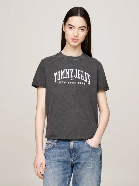 Zdjęcie produktu Tommy Jeans T-shirt VARSITY | Regular Fit grafitowy