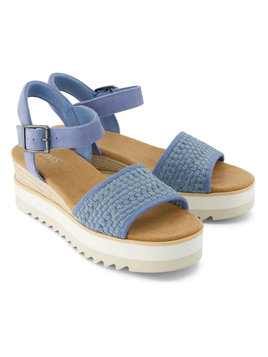 Zdjęcie produktu TOMS Sandały w kolorze błękitnym na koturnie rozmiar: 38, 5