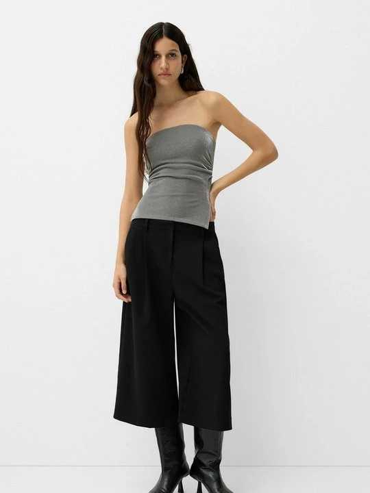 Zdjęcie produktu Top Bershka srebrny