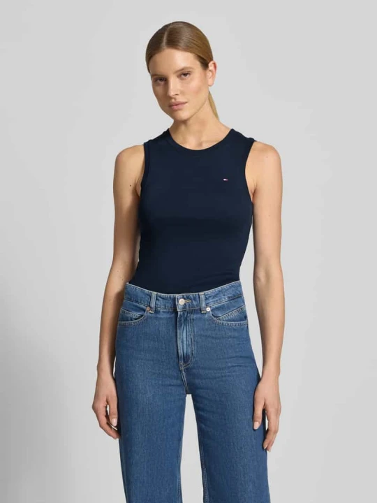 Zdjęcie produktu Top bez rękawów o kroju slim fit z czystej bawełny model 'SLIM CODY' Tommy Hilfiger Granatowy