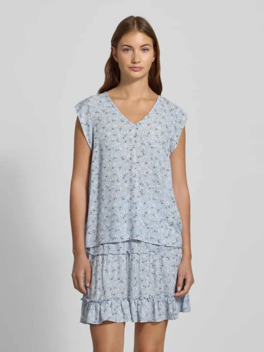 Zdjęcie produktu Top bluzkowy o kroju regular fit z krótkim rękawem model ‘NYA’ Pieces Jasnoniebieski