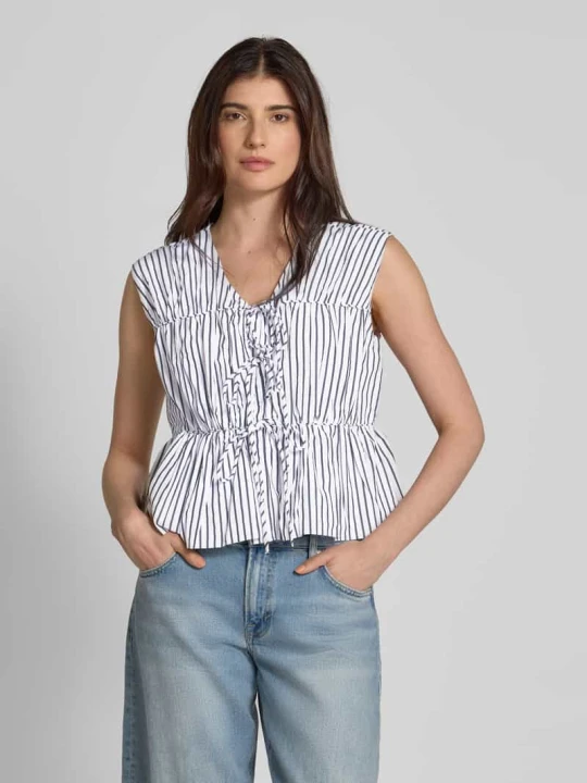 Zdjęcie produktu Top bluzkowy o kroju relaxed fit z wiązaniem model ‘EBBA’ Y.A.S Złamany biały