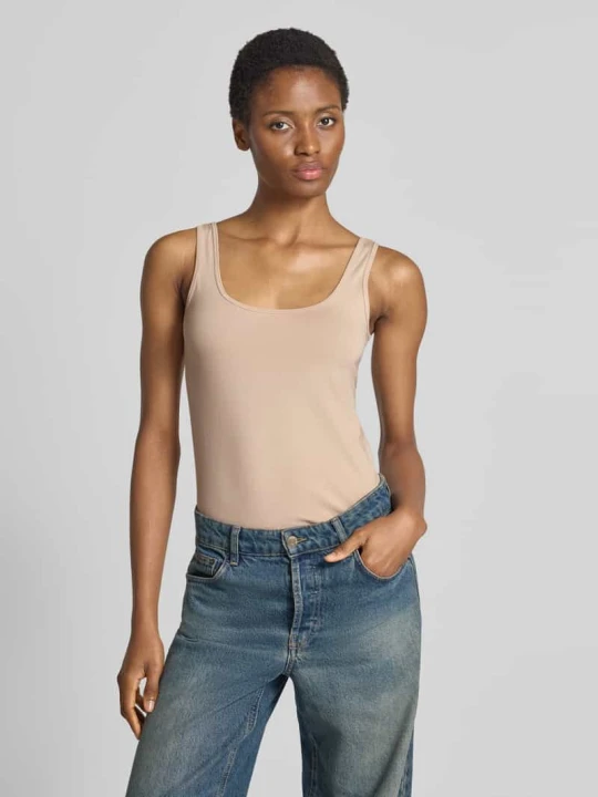 Zdjęcie produktu Top krój slim fit z dodatkiem wełny model 'KÄTHI' Someday Beżowy