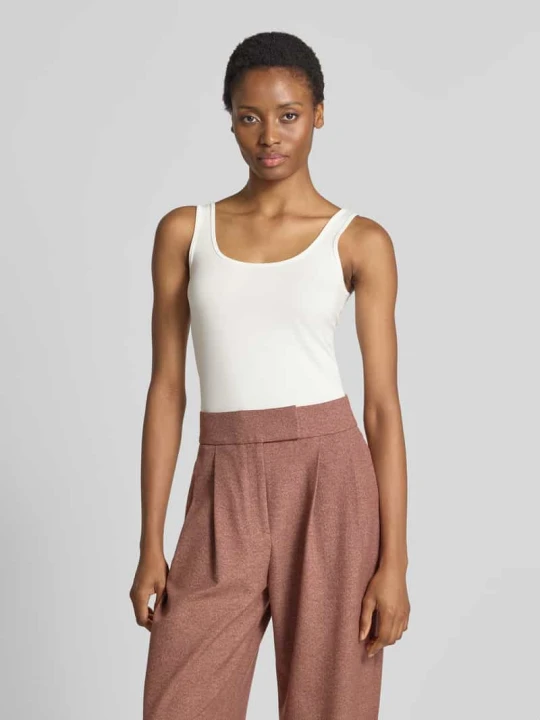 Zdjęcie produktu Top krój slim fit z dodatkiem wełny model 'KÄTHI' Someday Złamany biały