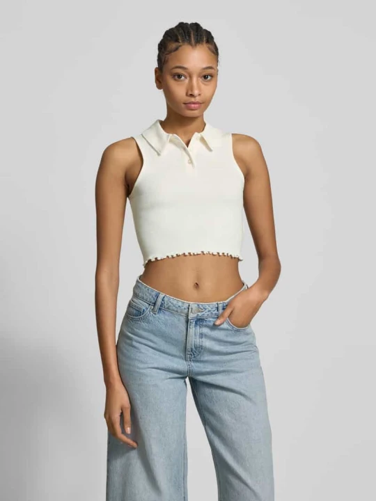 Zdjęcie produktu Top krótki z efektem prążkowania Tommy Jeans Złamany biały