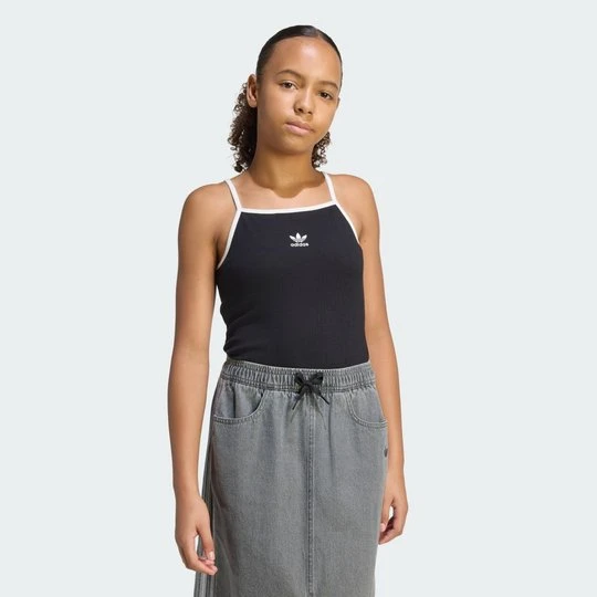 Zdjęcie produktu TOP NA RAMIĄCZKACH SLIM MINI RIB Adidas czarny