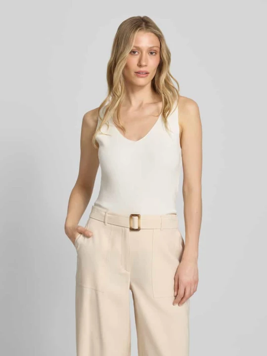 Zdjęcie produktu Top o kroju slim fit z mieszanki wiskozy s.Oliver Biały