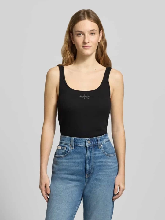 Zdjęcie produktu Top o kroju slim fit z nadrukiem z logo model „Scoop” Calvin Klein Jeans Czarny