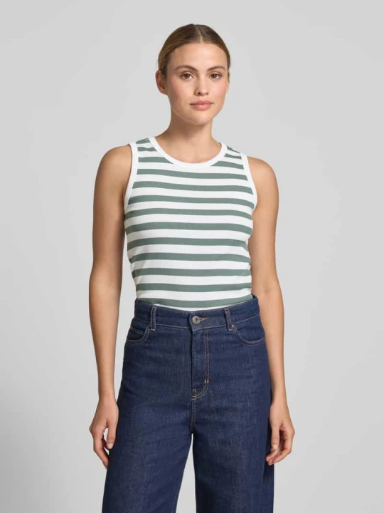 Zdjęcie produktu Top o kroju slim fit z okrągłym dekoltem model 'Effy' Freequent Ciemnozielony