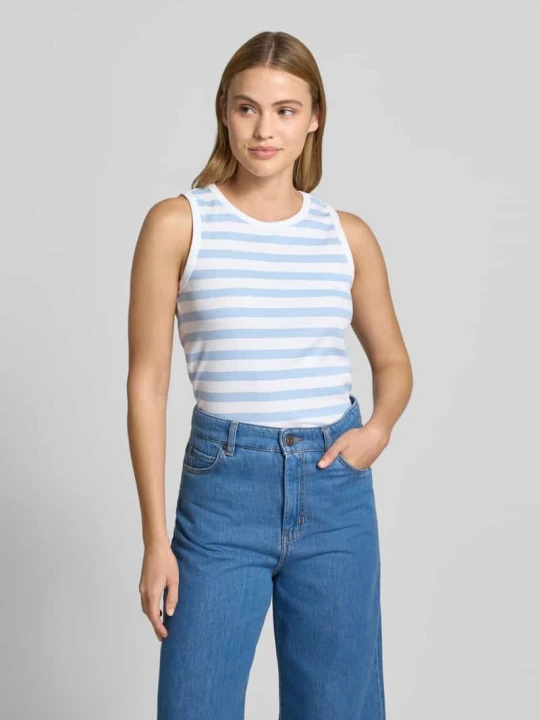 Zdjęcie produktu Top o kroju slim fit z okrągłym dekoltem model 'Effy' Freequent Jasnoniebieski