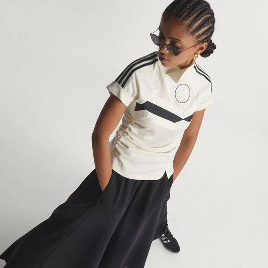 Zdjęcie produktu TOP RECONSTRUCTED Adidas