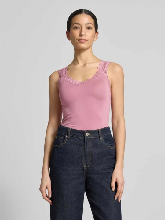 Zdjęcie produktu Top tank o kroju slim fit z mieszanki wiskozy model 'ROSA' Vero Moda Brudnoróżowy
