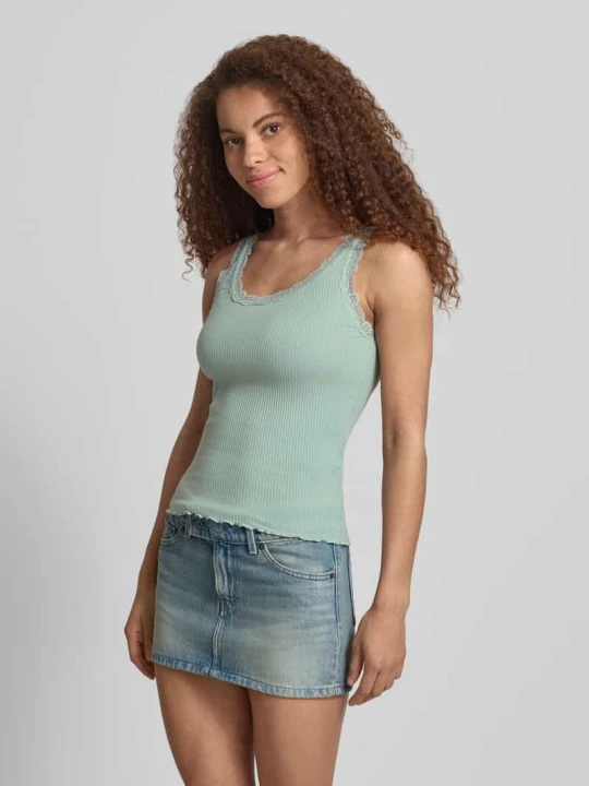 Zdjęcie produktu Top typu tank o kroju slim fit z mieszanki bawełny ekologicznej model 'SARA' Only Trzcinowy