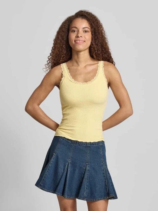Zdjęcie produktu Top typu tank o kroju slim fit z mieszanki bawełny ekologicznej model 'SARA' Only Pastelowy żółty