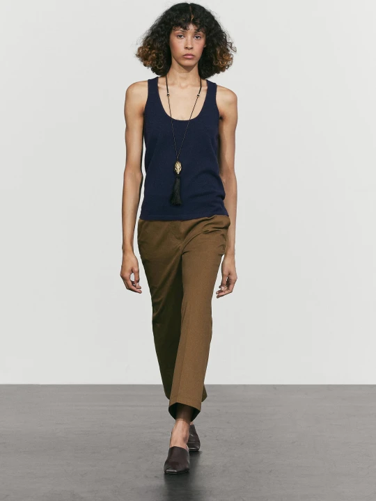 Zdjęcie produktu Top Z Dzianiny Z Okrągłym Dekoltem I Wełną - Granatowy - Massimo Dutti - Female